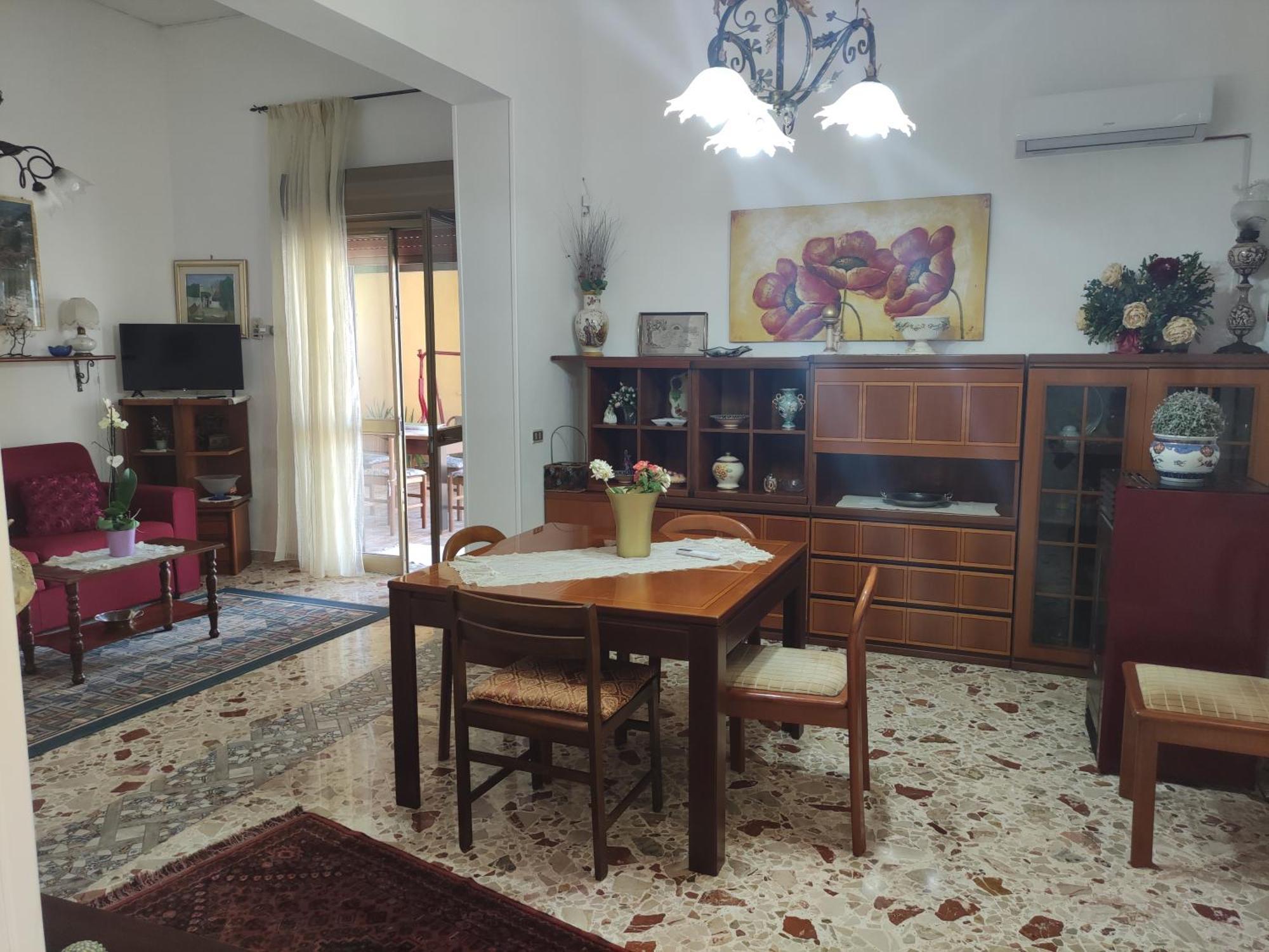 Casa Vacanze Nonna Tuzza マルサラ エクステリア 写真
